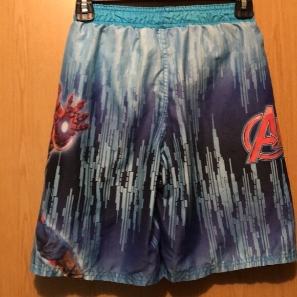 Marvel avengers swim shorts size 10/12 - Picture 2 of 5